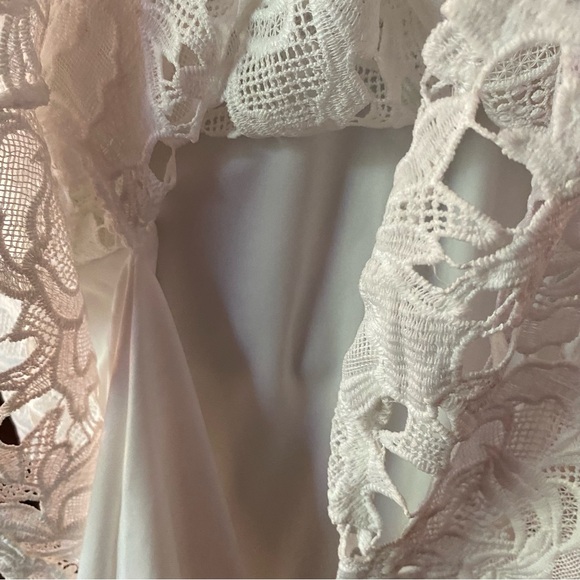 NWT Divine Beauty White Lace Midi Dress With Pockets Size Medium - Picture 10 of 16